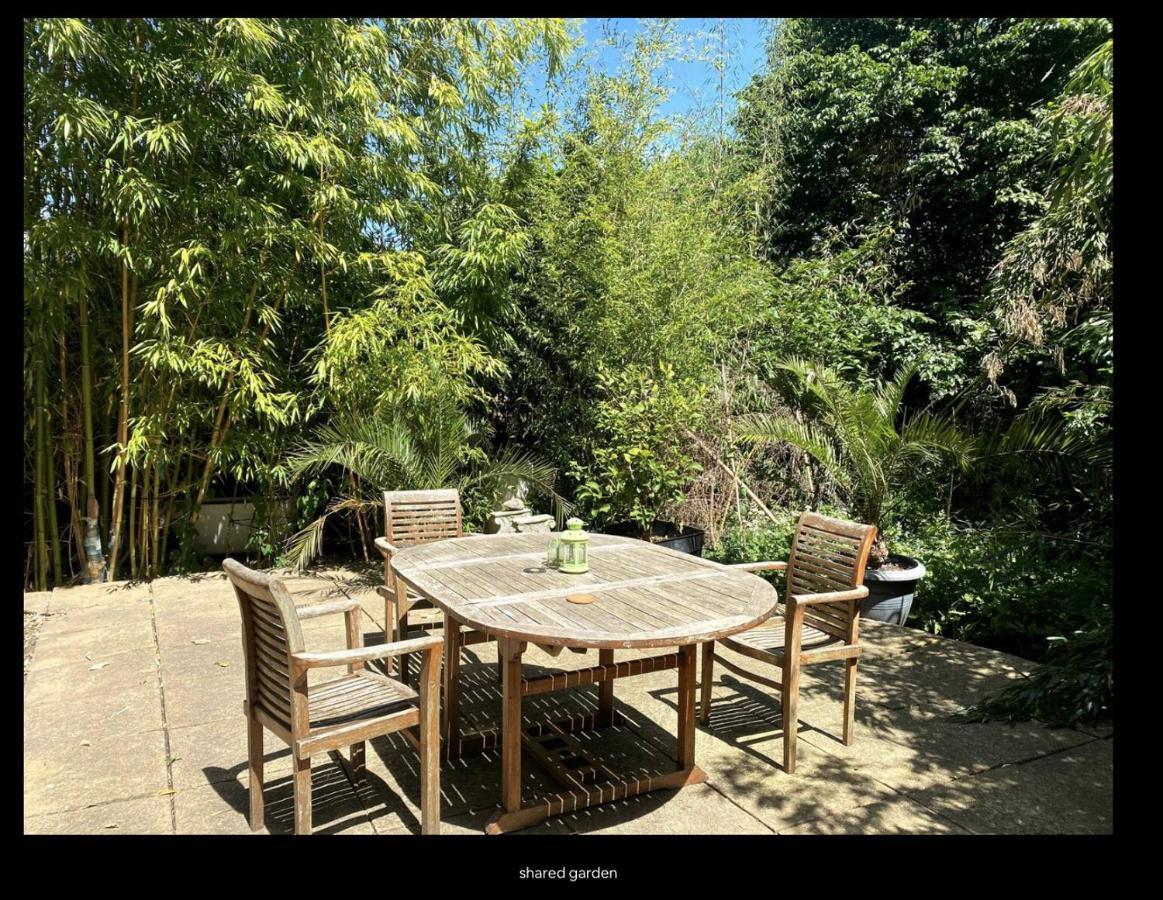 Mezzanine Studio Apartment London Ngoại thất bức ảnh